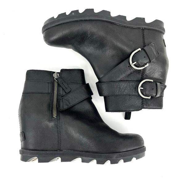 Sorel Black Leather Joan of Arctic Buckle Wedge Heel Ankle Boots (9) - Picture 5 of 9